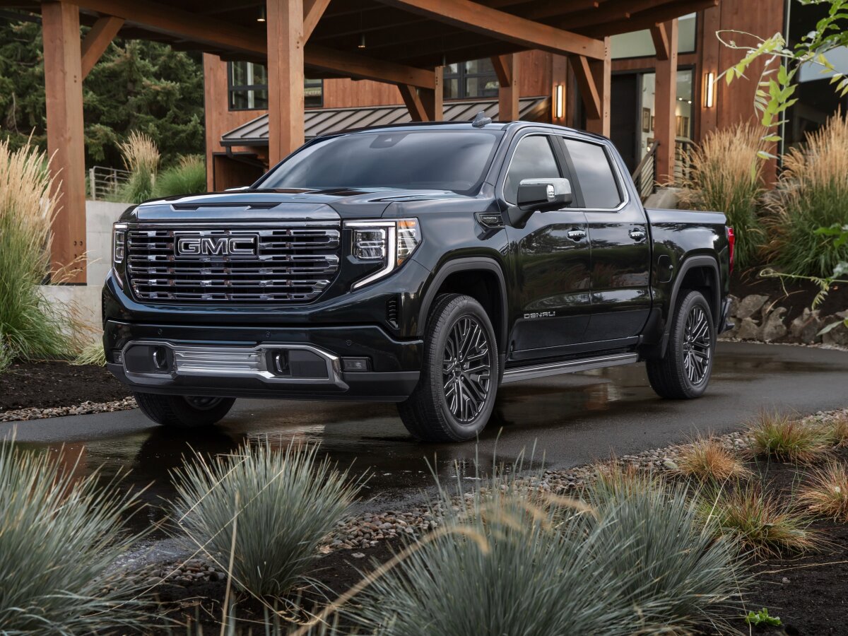 2024 black GMC Sierra 1500 Denali