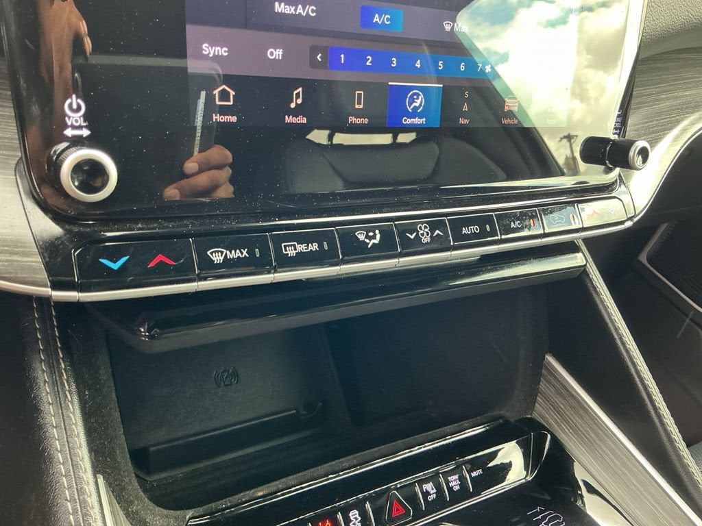 2024 Jeep Wagoneer L Series III
