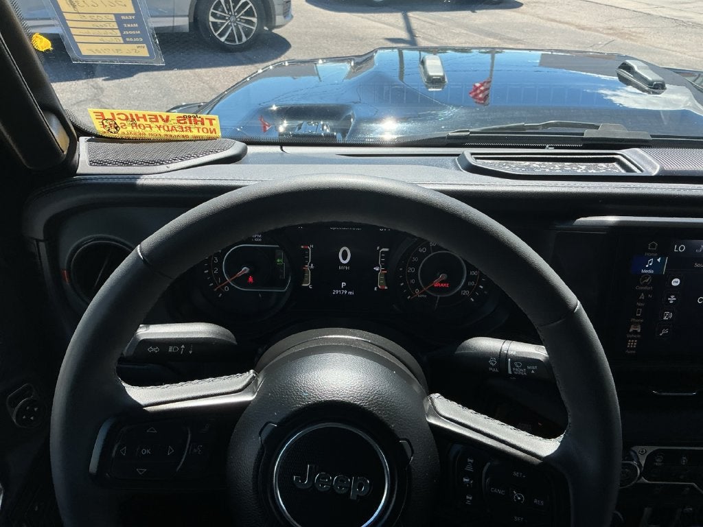 2025 Jeep Gladiator Mojave X