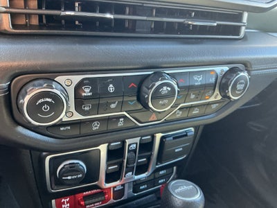 2025 Jeep Gladiator Mojave X