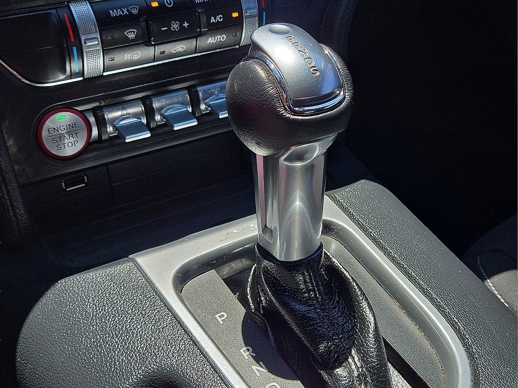 2021 Ford Mustang EcoBoost