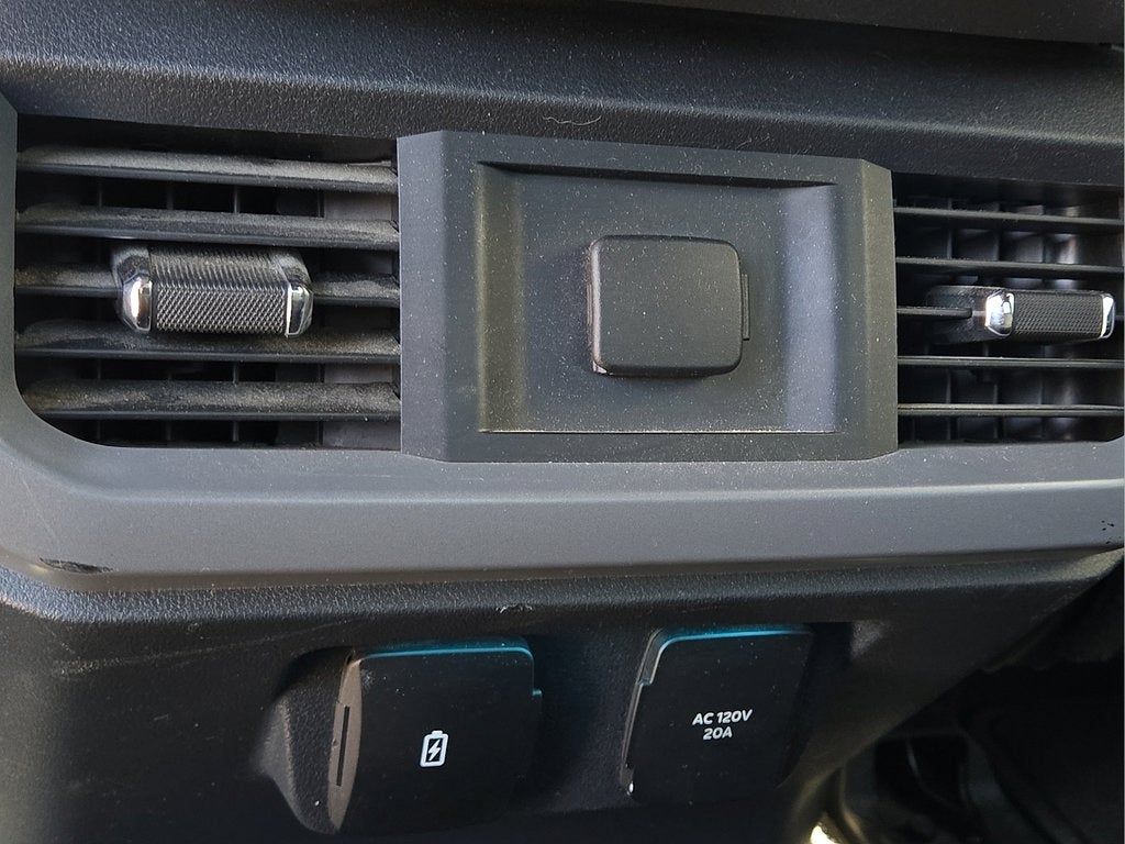 2024 Ford F-150 XLT - Photo 17
