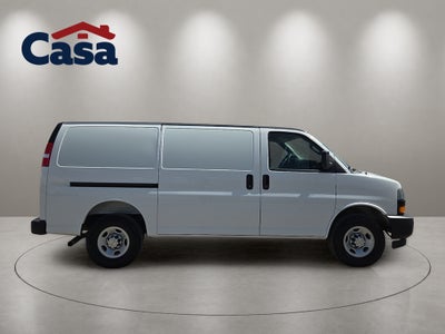2025 Chevrolet Express Cargo WT