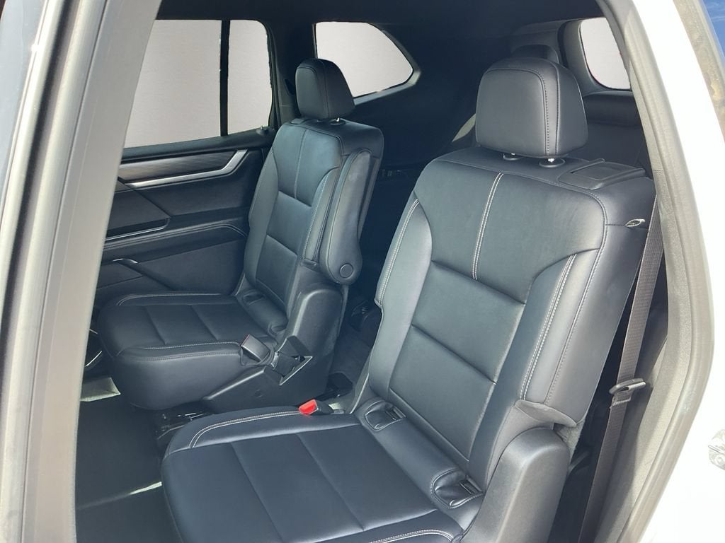 2026 GMC Acadia Elevation - Photo 14