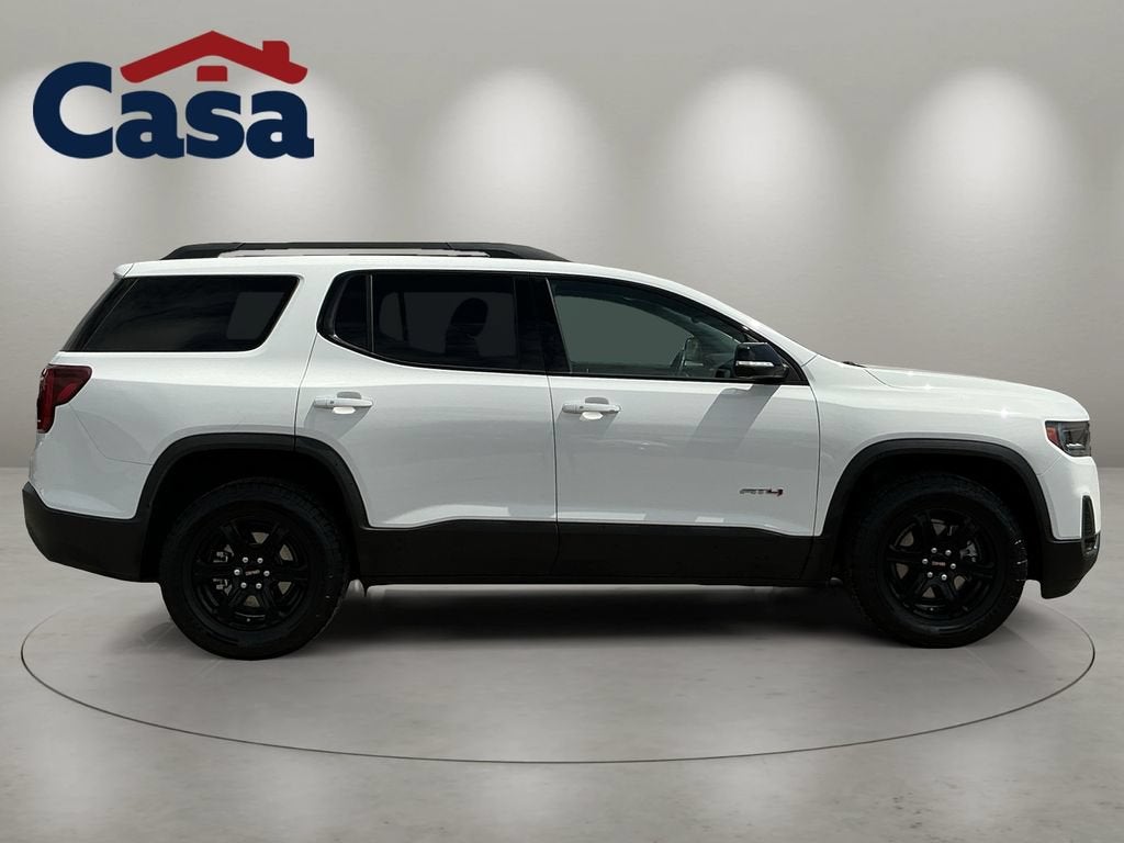 2023 GMC Acadia AT4