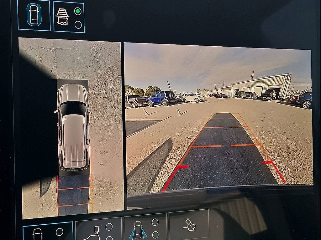 2025 GMC Yukon Elevation