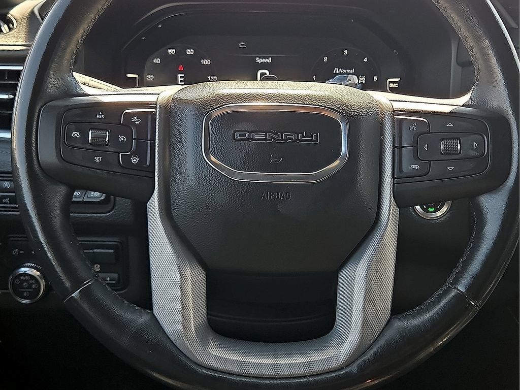 2024 GMC Yukon Denali - Photo 10
