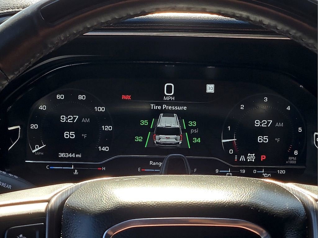 2024 GMC Yukon Denali Ultimate - Photo 9