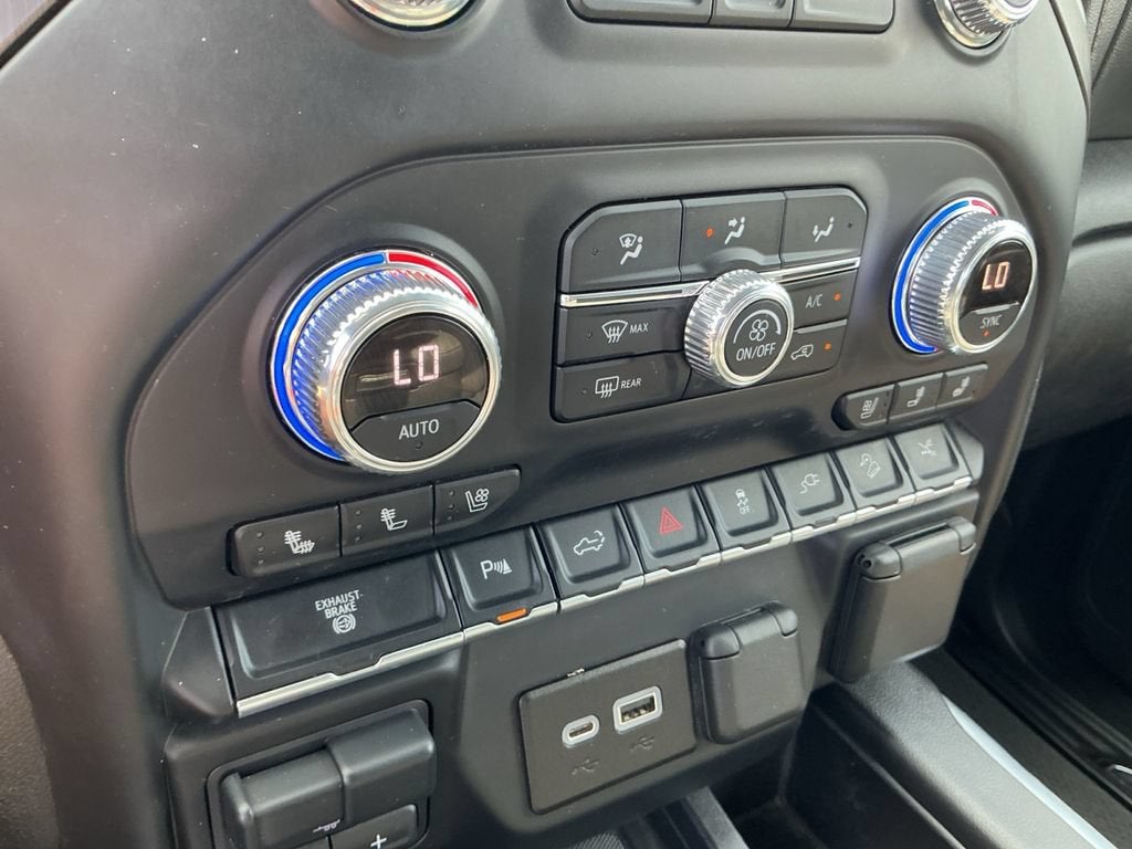 2022 GMC Sierra 2500 HD AT4