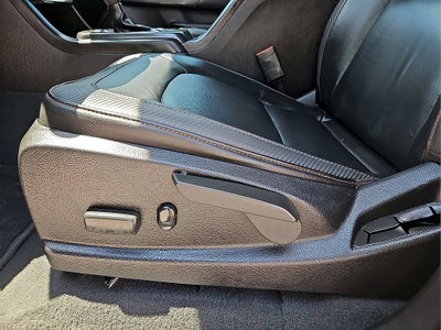 2021 GMC Canyon 4WD AT4 w/Leather