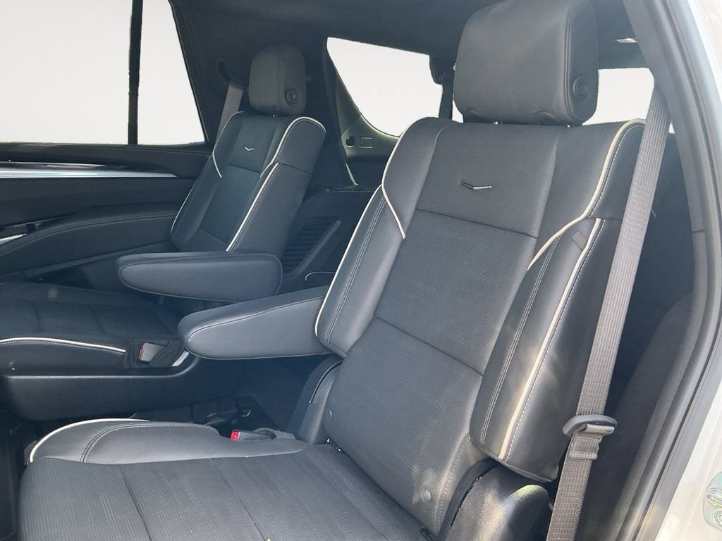2025 Cadillac Escalade Sport