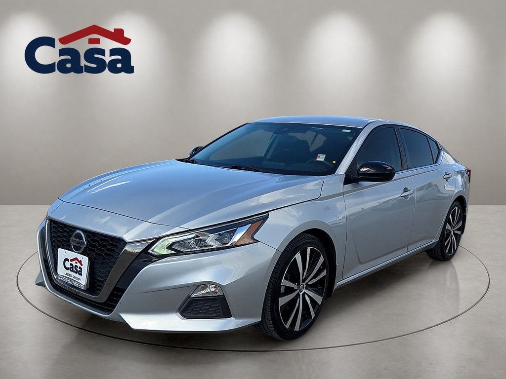 2022 Nissan Altima SR - Photo 1