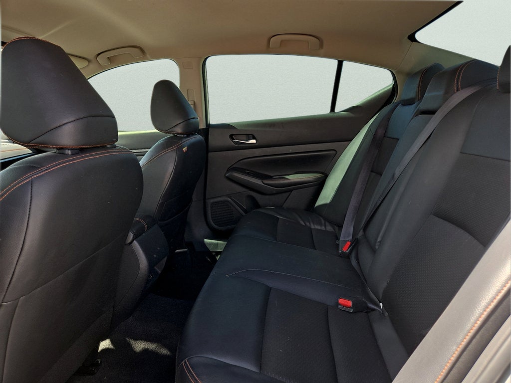 2022 Nissan Altima SR - Photo 19