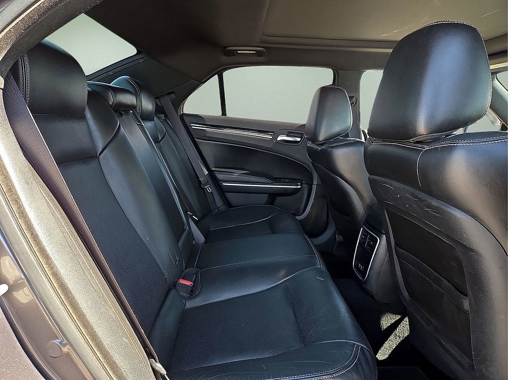 2022 Chrysler 300 300S