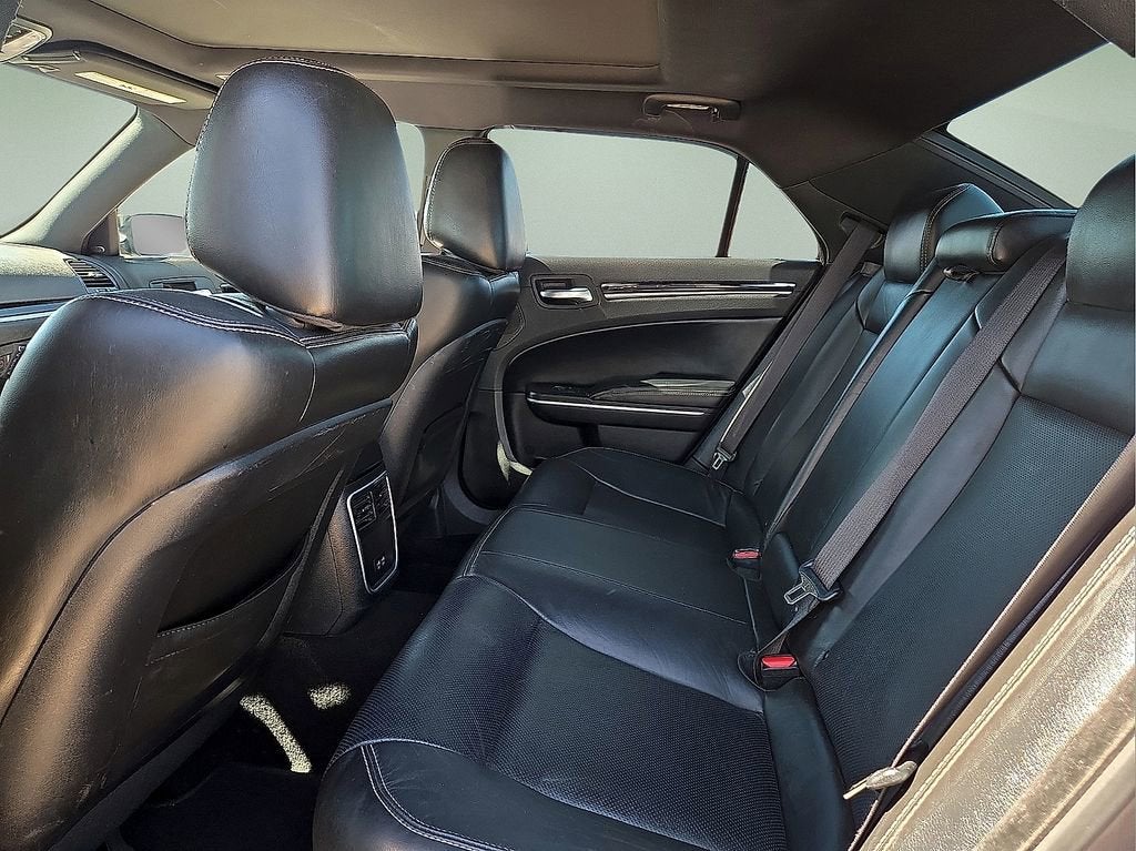 2022 Chrysler 300 300S