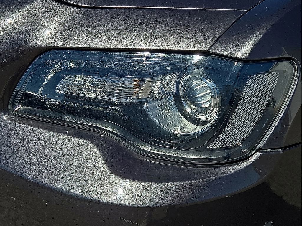 2022 Chrysler 300 300S