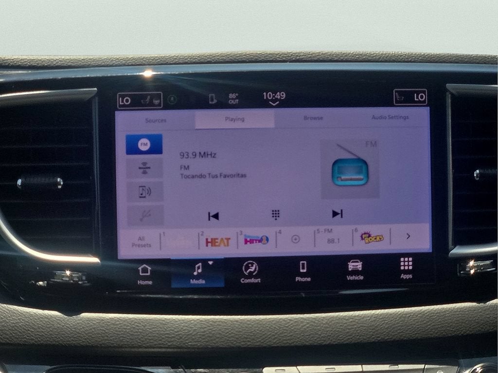 2024 Chrysler Pacifica Touring L