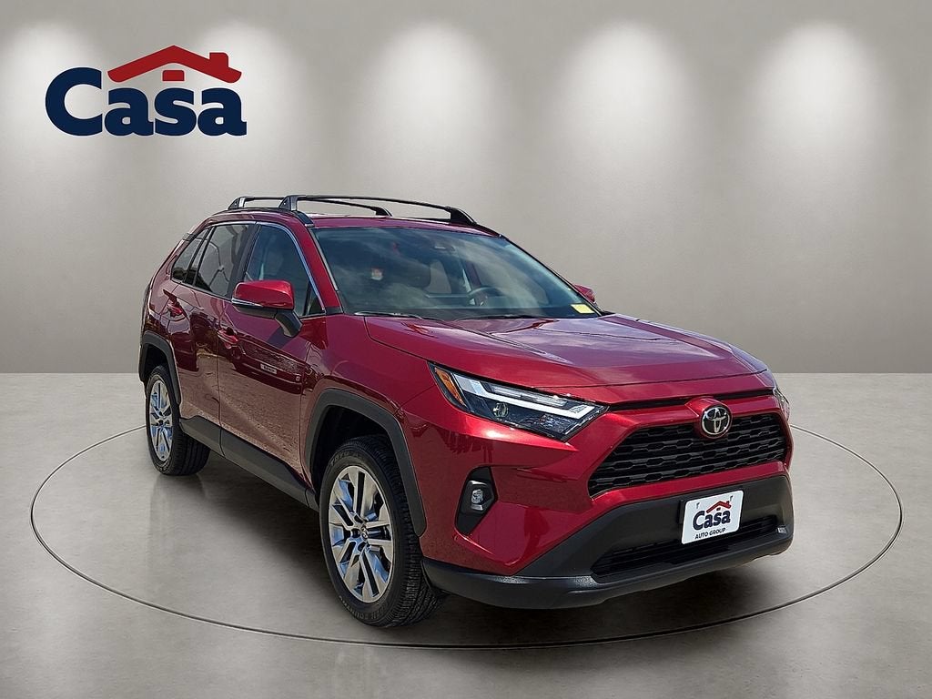 2025 Toyota RAV4 XLE Premium