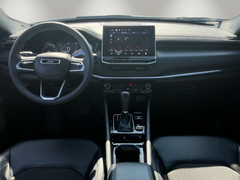2025 Jeep Compass Latitude - Photo 11