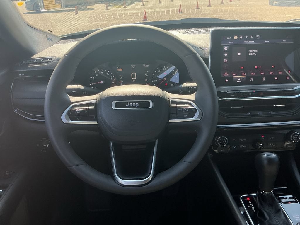 2025 Jeep Compass Latitude - Photo 12