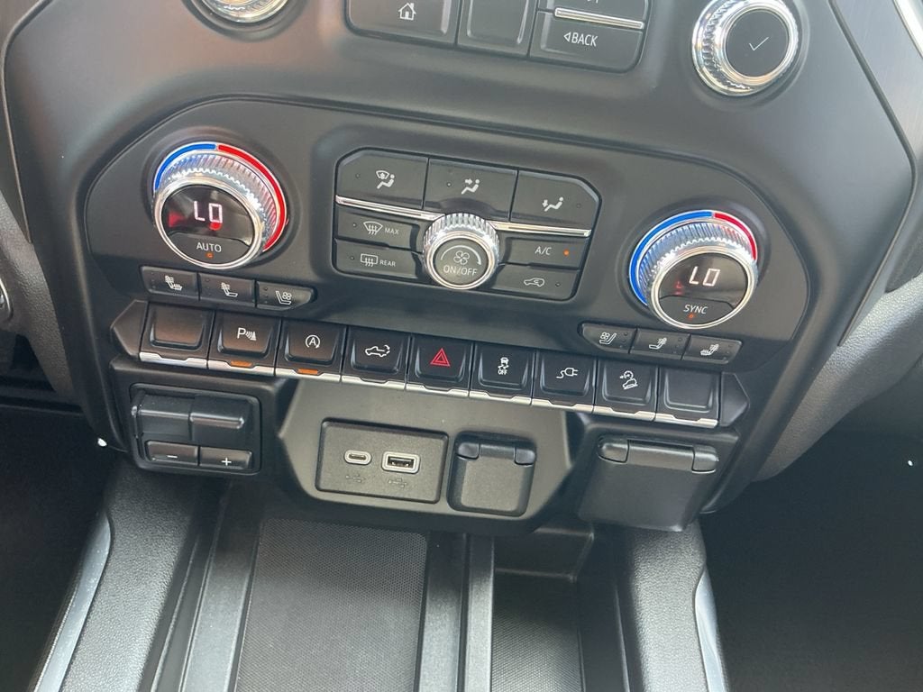 2021 GMC Sierra 1500 AT4 - Photo 17