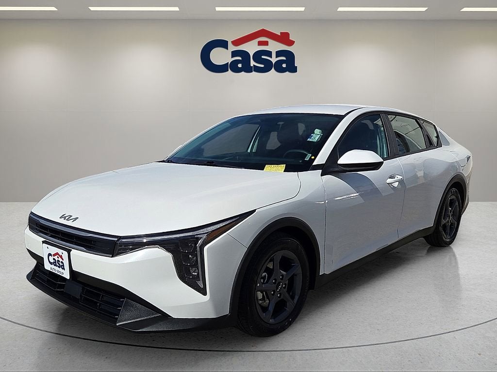 2025 Kia K4 LXS
