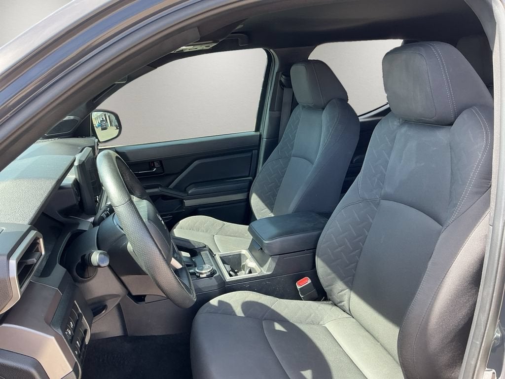 2024 Toyota Tacoma 4WD SR5