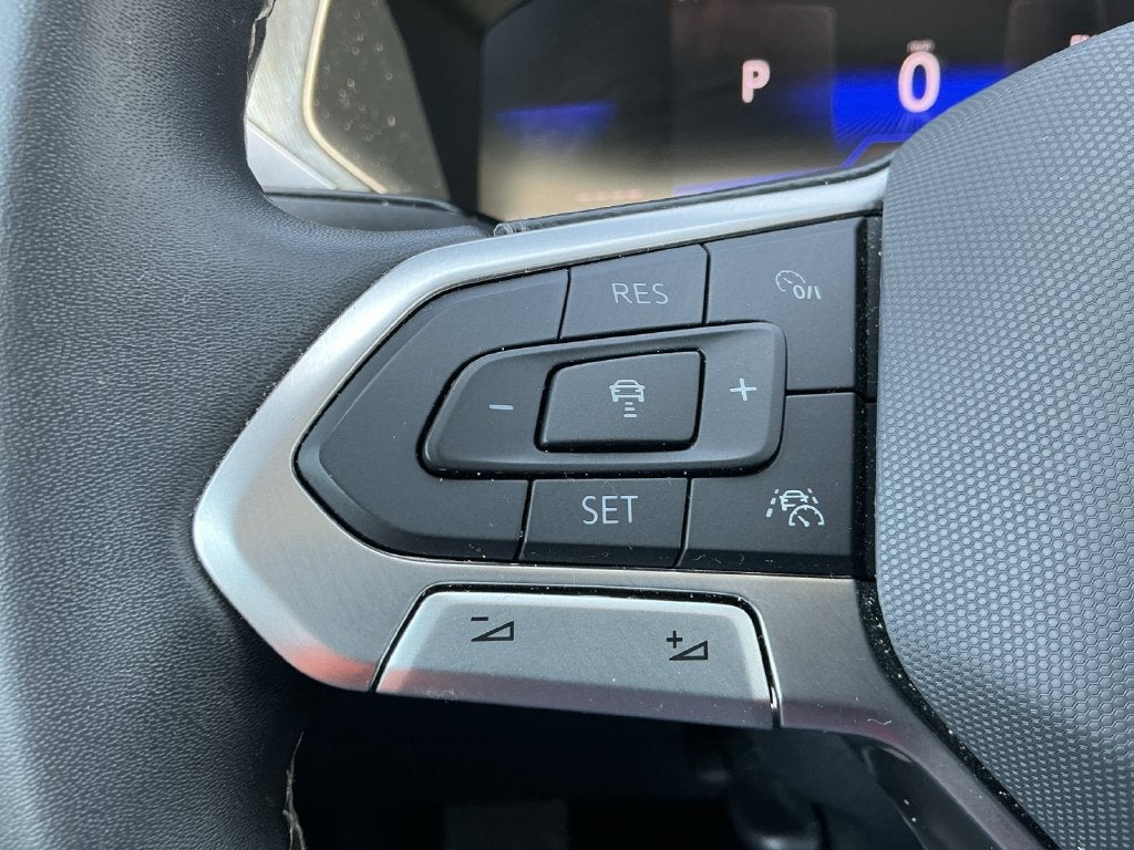 2023 Volkswagen Taos SE