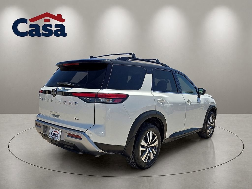 2024 Nissan Pathfinder SL