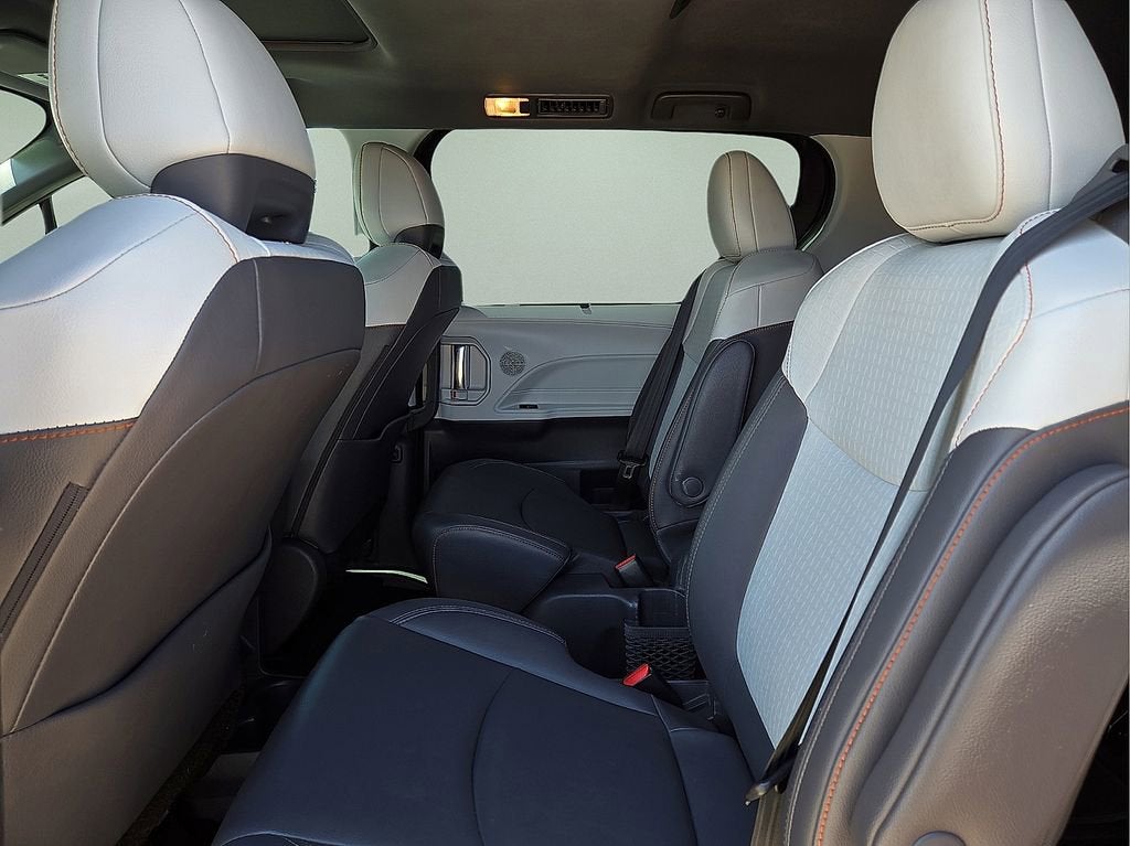 2021 Toyota Sienna XSE