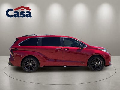 2021 Toyota Sienna XSE