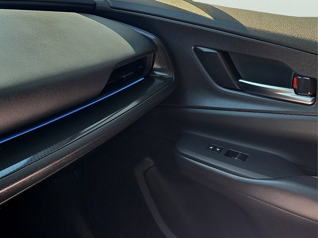 2025 Toyota Prius Nightshade - Photo 15
