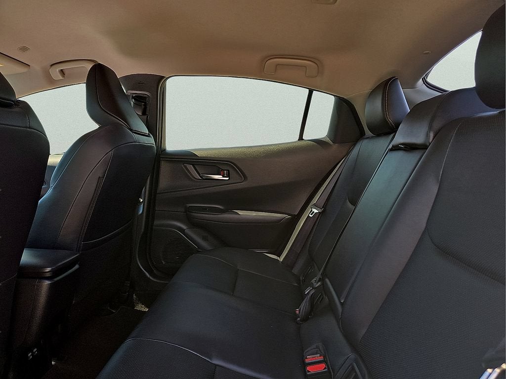 2025 Toyota Prius Nightshade - Photo 19