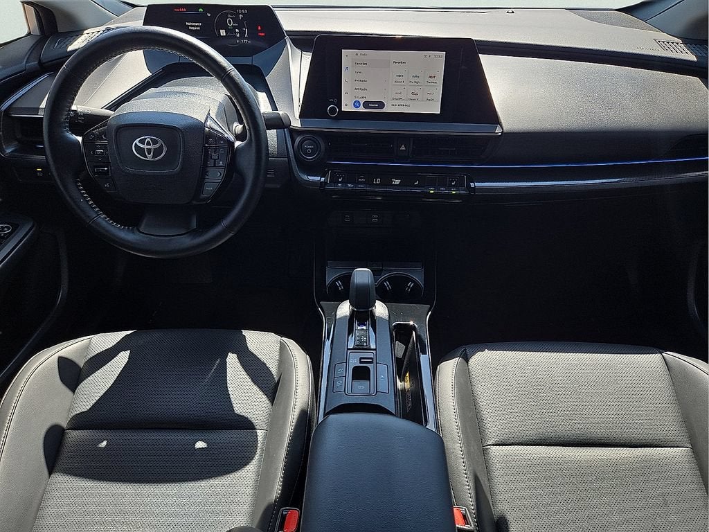 2025 Toyota Prius Nightshade - Photo 7