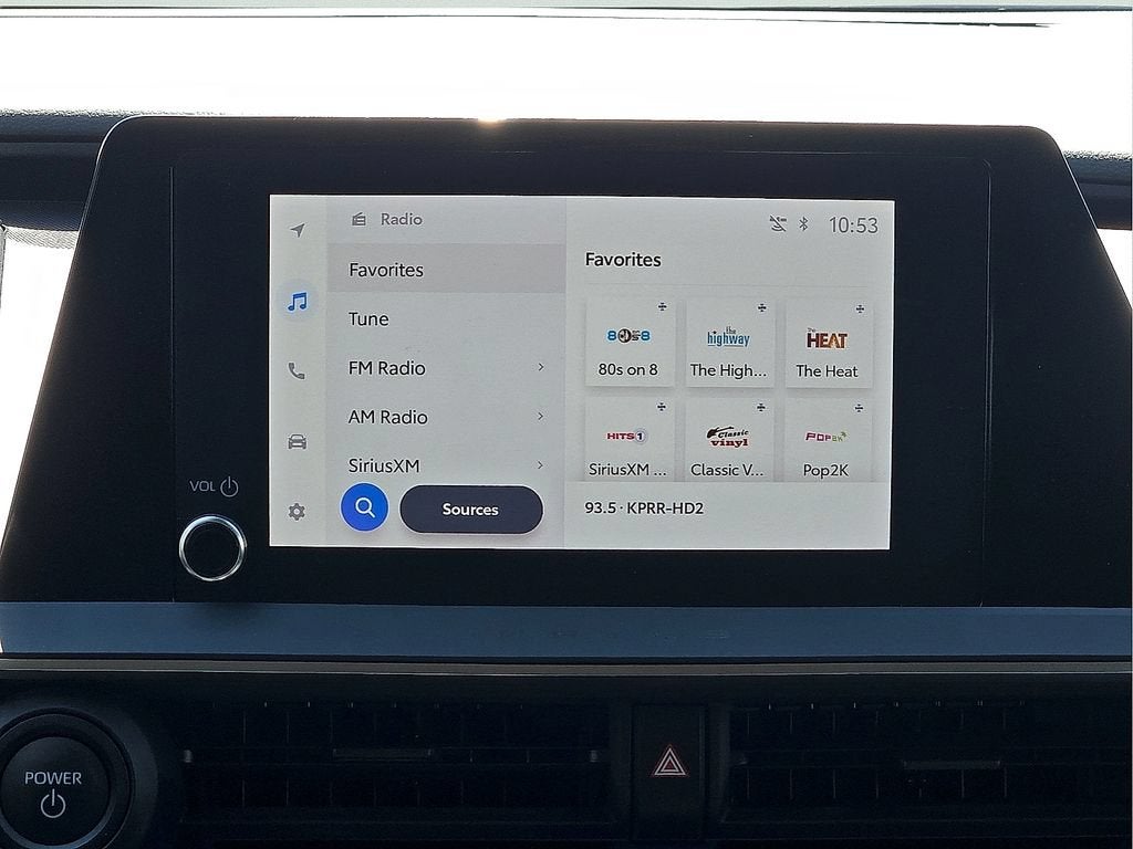 2025 Toyota Prius Nightshade - Photo 8