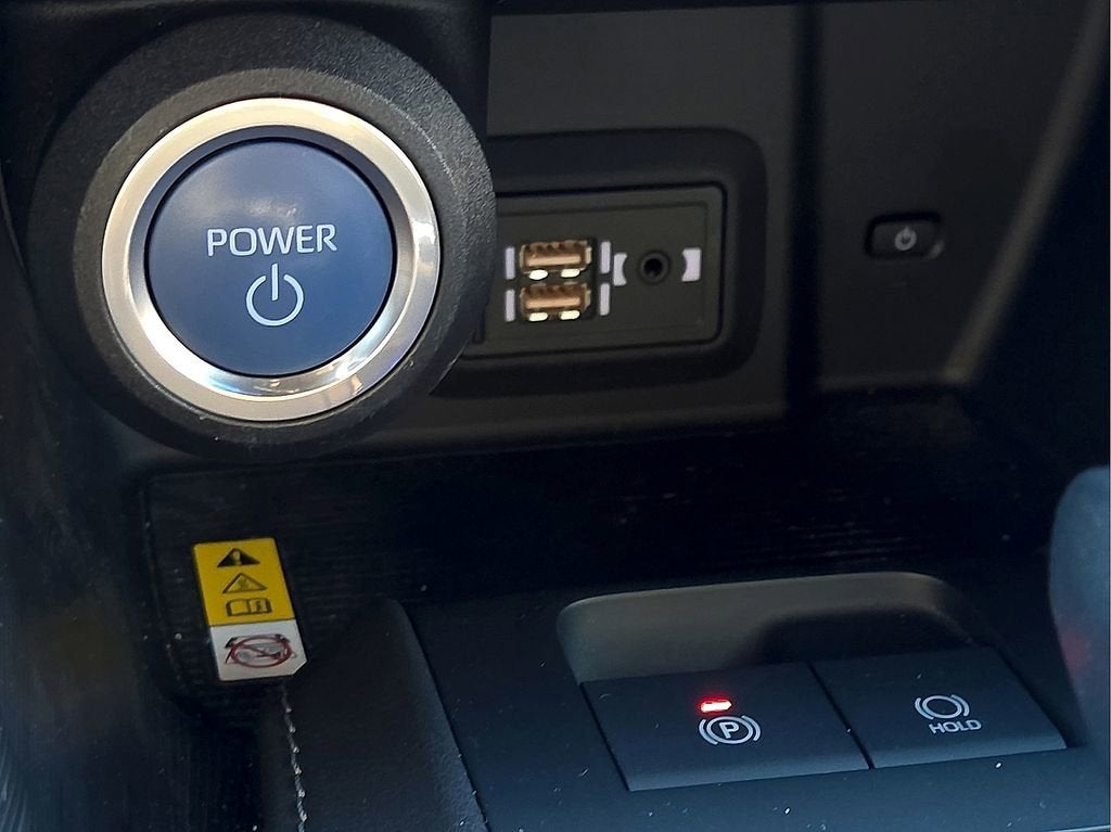 2022 Toyota Venza LE