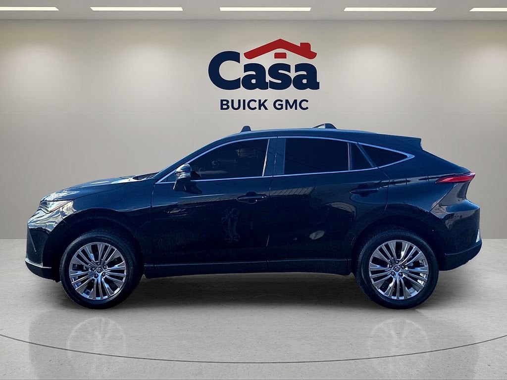 2022 Toyota Venza LE