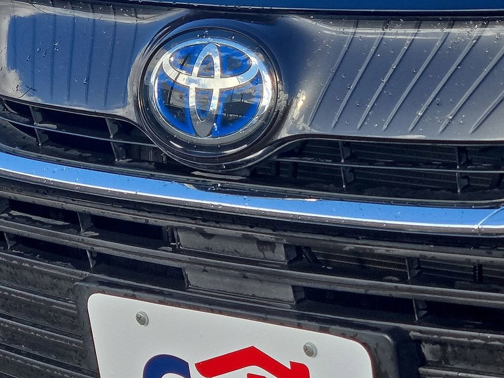 2022 Toyota Venza LE