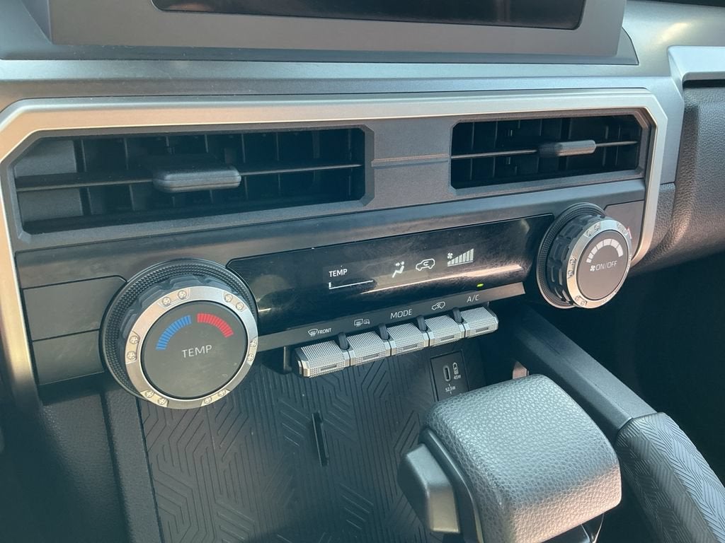 2025 Toyota 4Runner SR5 - Photo 18