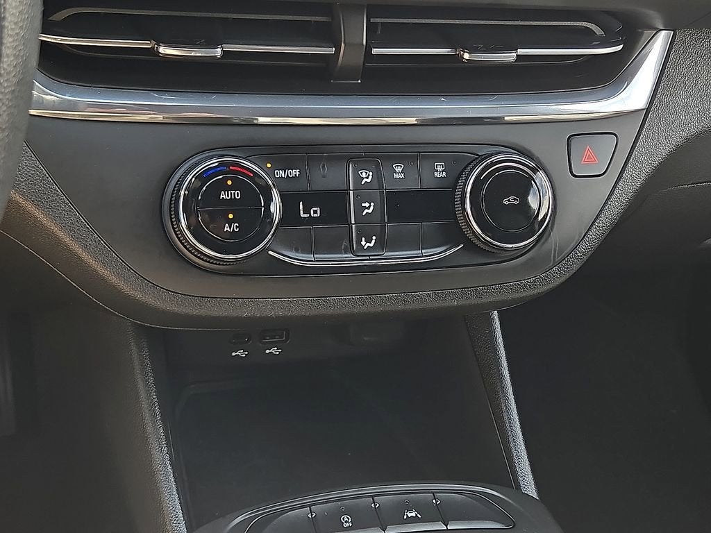 2025 Buick Envista Preferred