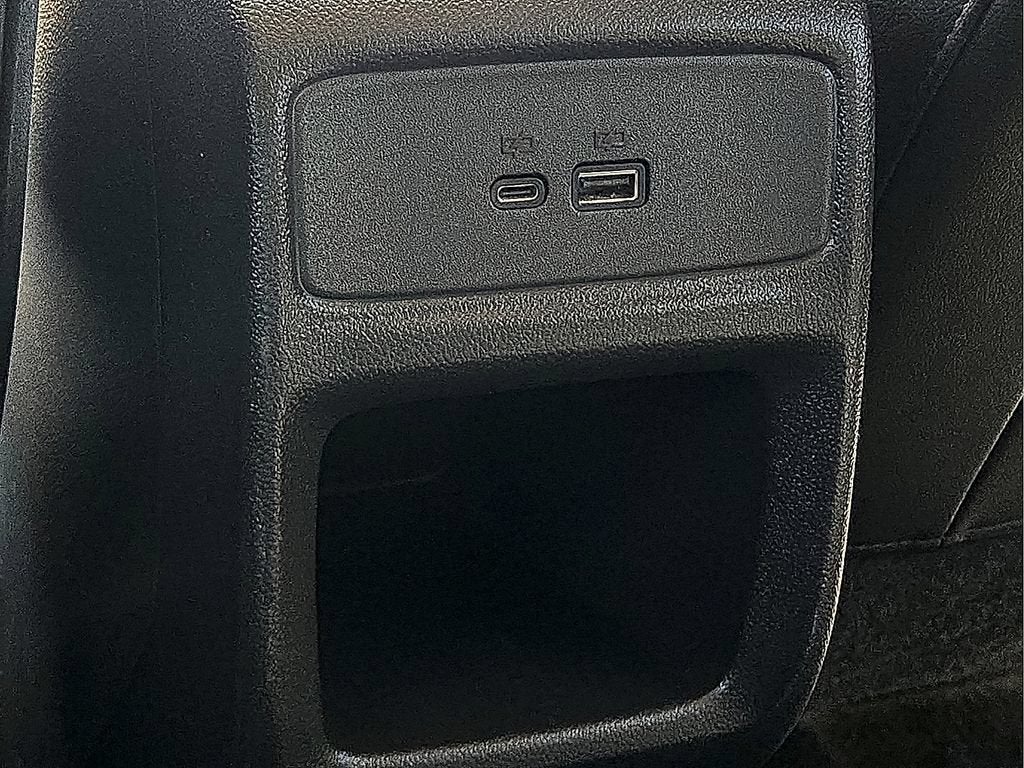 2025 Chevrolet Trax LT - Photo 11