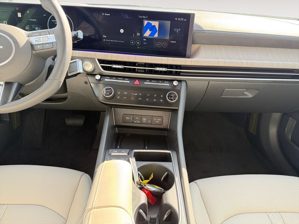 2025 Hyundai Sonata Hybrid Limited - Photo 12