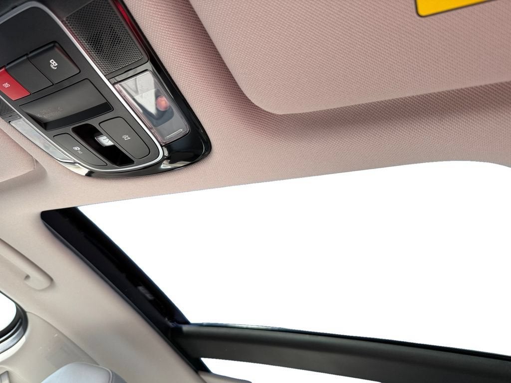 2025 Hyundai Sonata Hybrid Limited - Photo 13