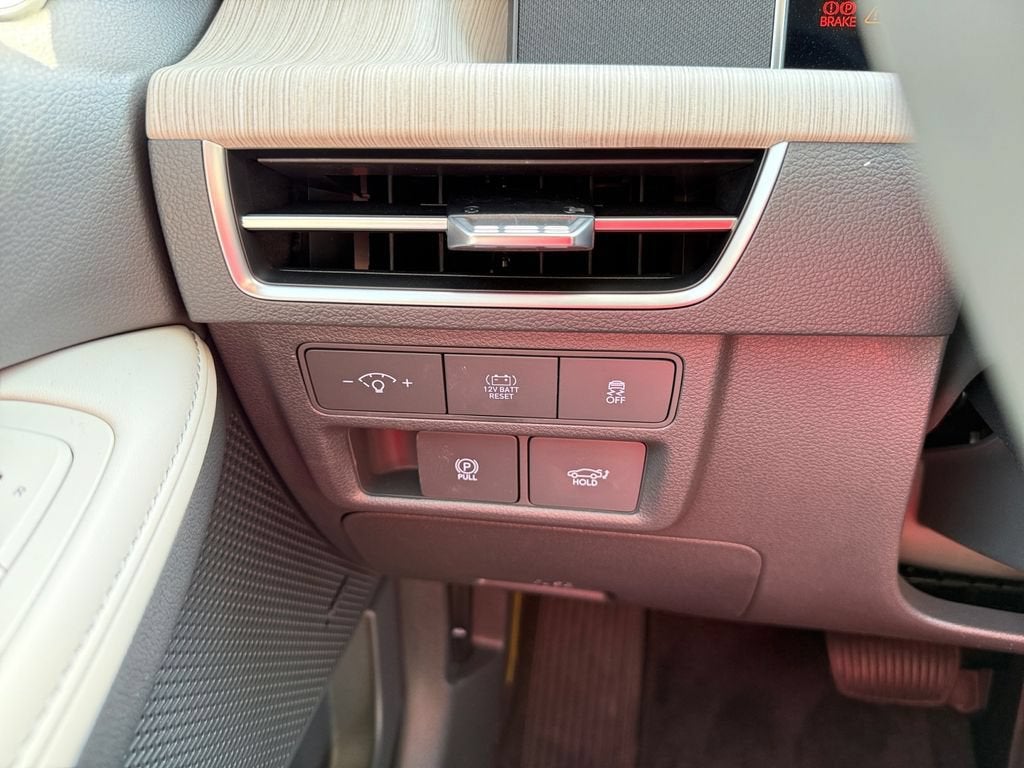 2025 Hyundai Sonata Hybrid Limited - Photo 8