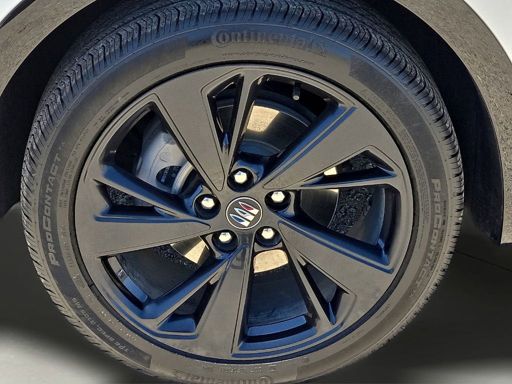 2025 Buick Envision Sport Touring - Photo 17