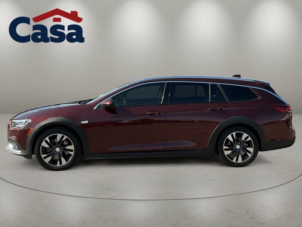 2019 Buick Regal TourX Essence