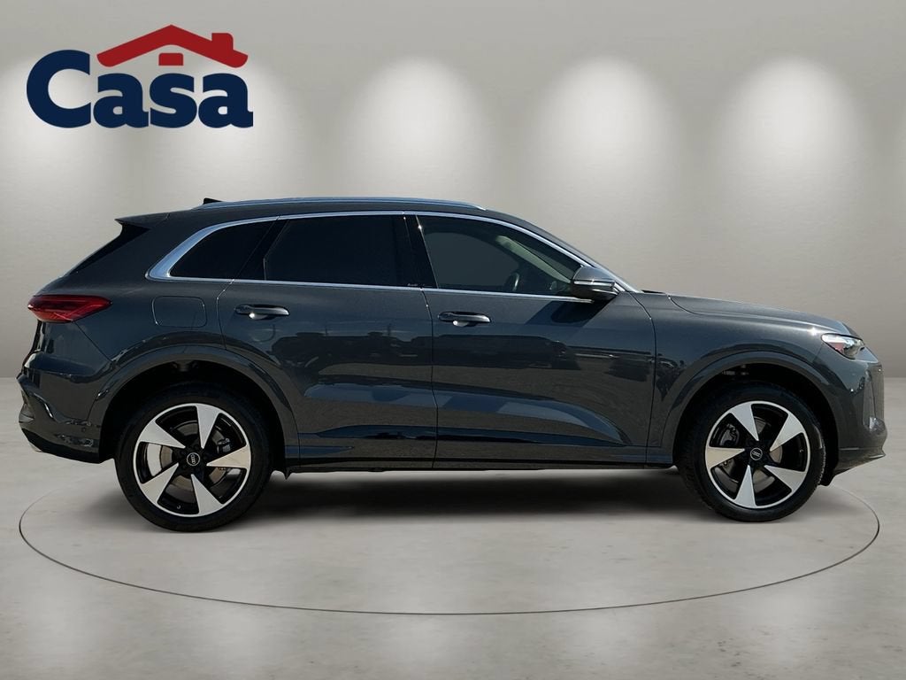 2025 Audi Q5 Premium Plus
