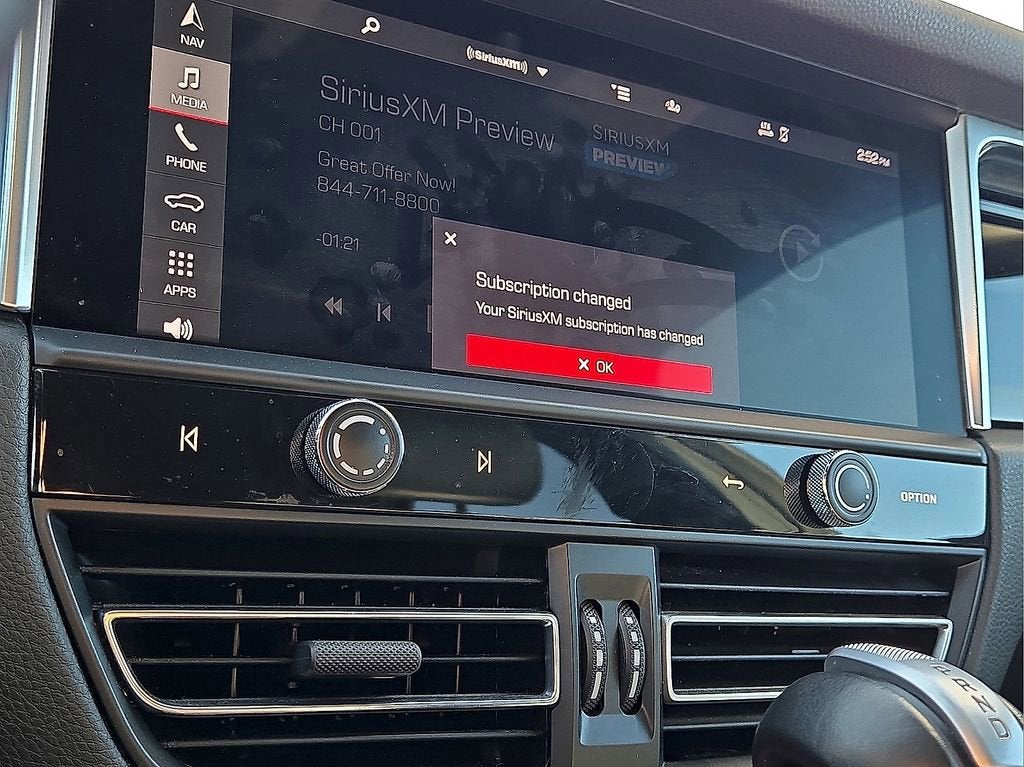 2024 Porsche Macan AWD