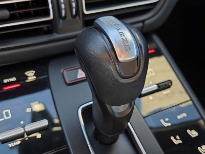 2024 Porsche Macan AWD