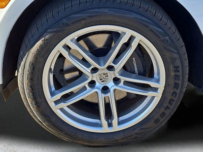 2024 Porsche Macan AWD